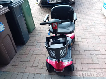 Red Mobility Scooter , Vippy Rascal Practically new 