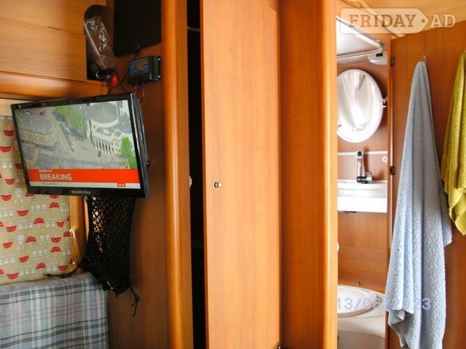 Freedom Jetstream 1st Class  2 Berth  caravan - Motorhomes & Caravans in Merton