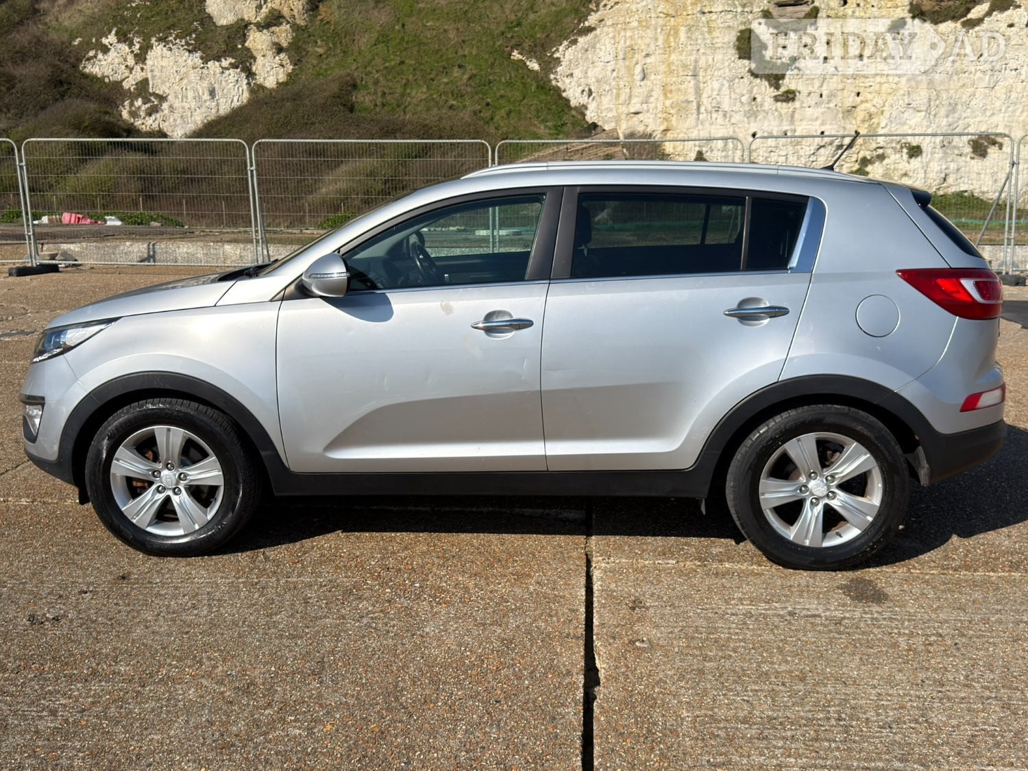 [ berth ]Kia Sportage
