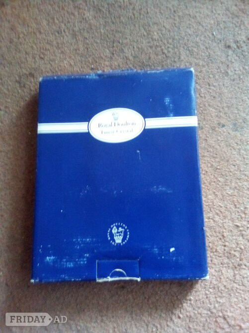 St. Albans Picture frame, Royal Doulton finest crystal 10 X 8, brand new vin