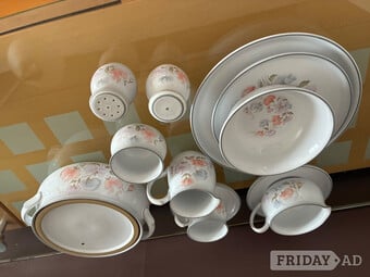 Vintage Denby 6 piece dinner service plus other items