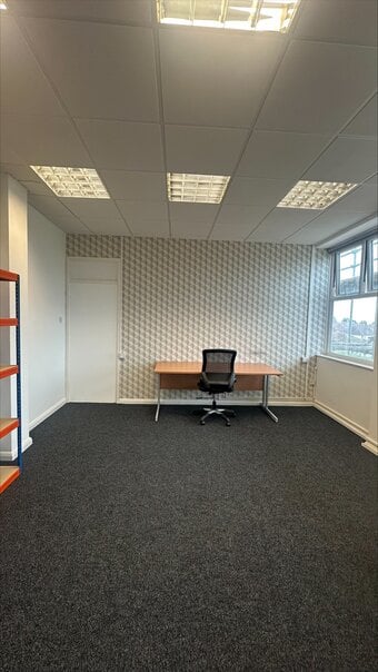 Office Room Avaliable - Archer House Business Centre