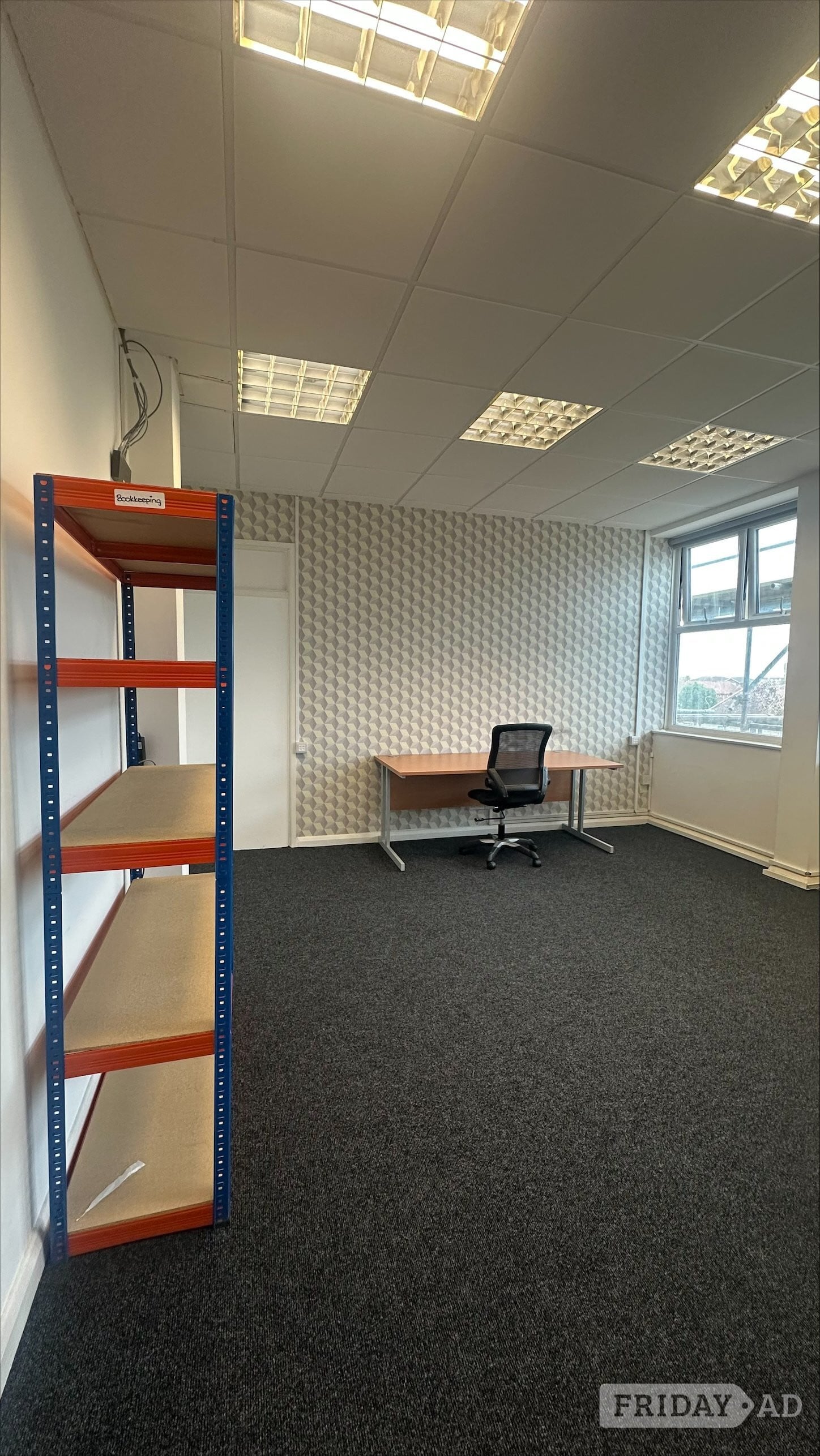 Office Room Avaliable - Archer House Business Centre - Commercial Properties in Eastbourne