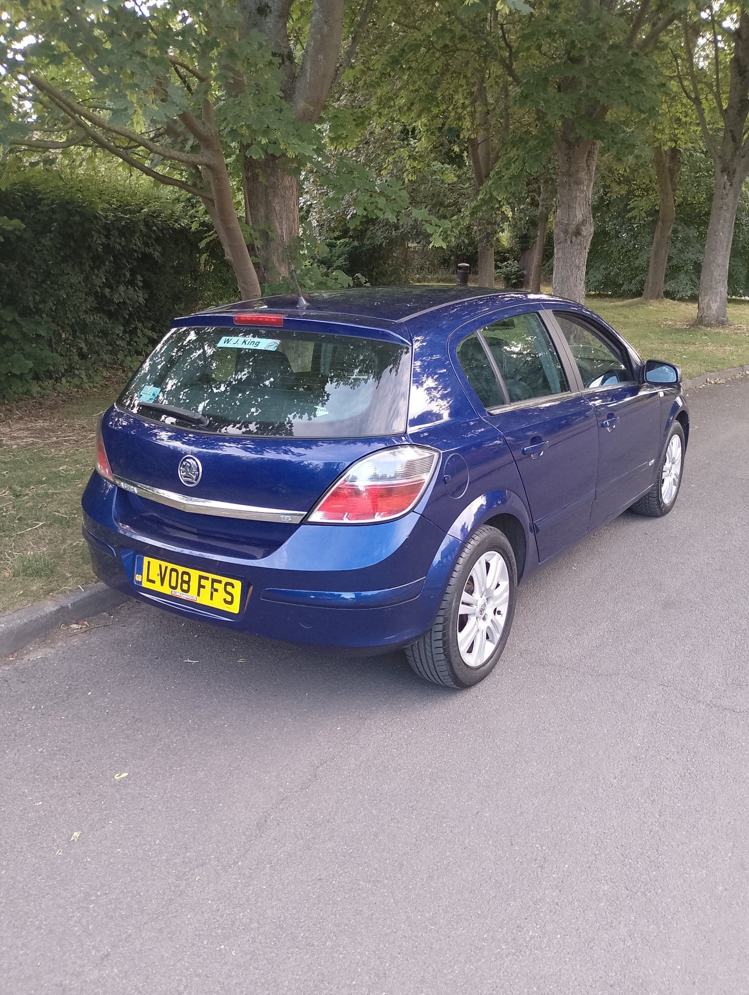 [ berth ]Vauxhall Astra