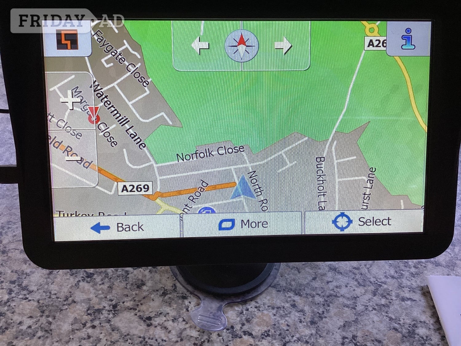 CAR SAT NAV 