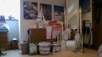 wide range of decor. Lamps,light fittings,cushions,curtains, etc.