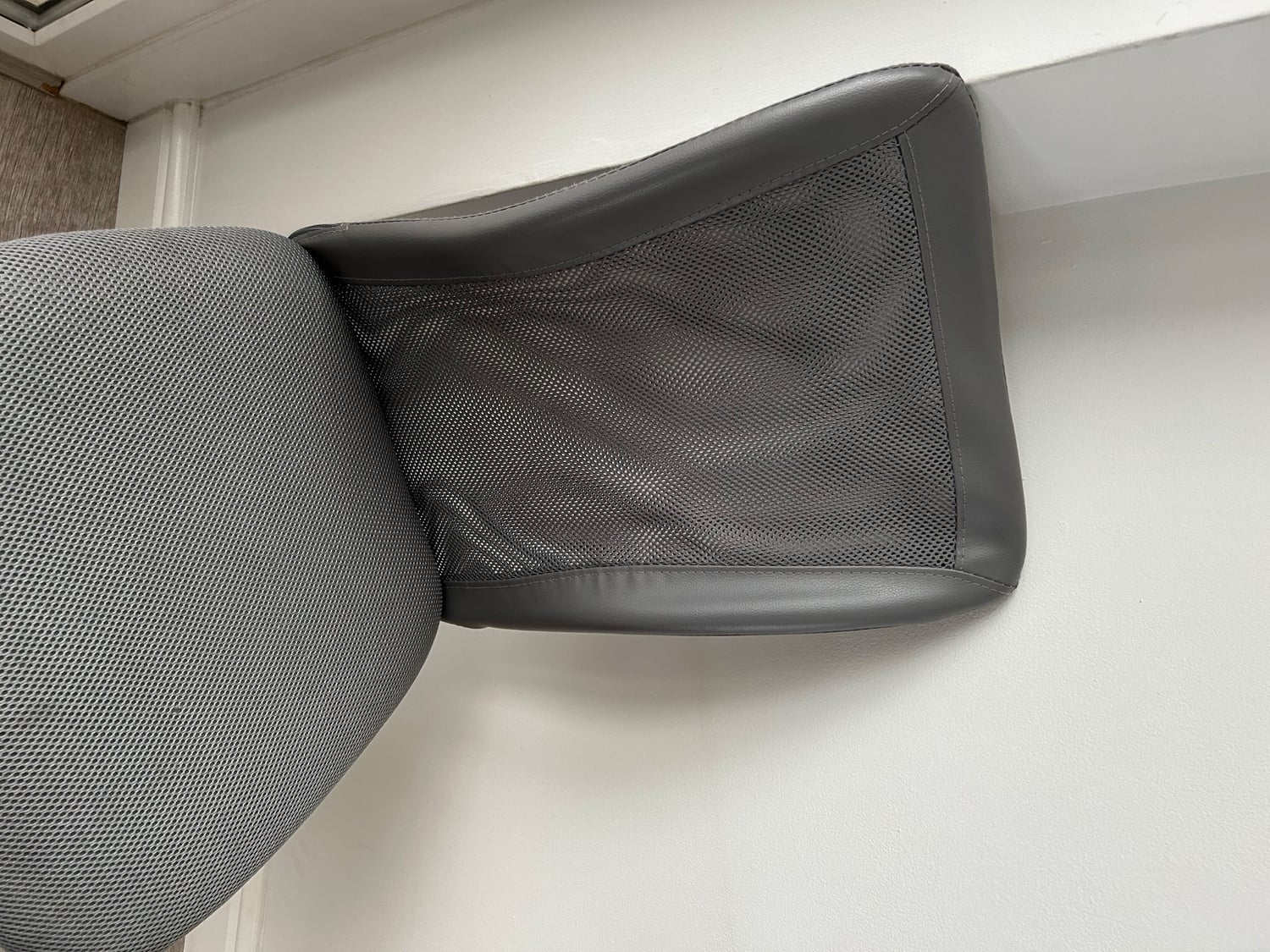 FREE swivel chair 