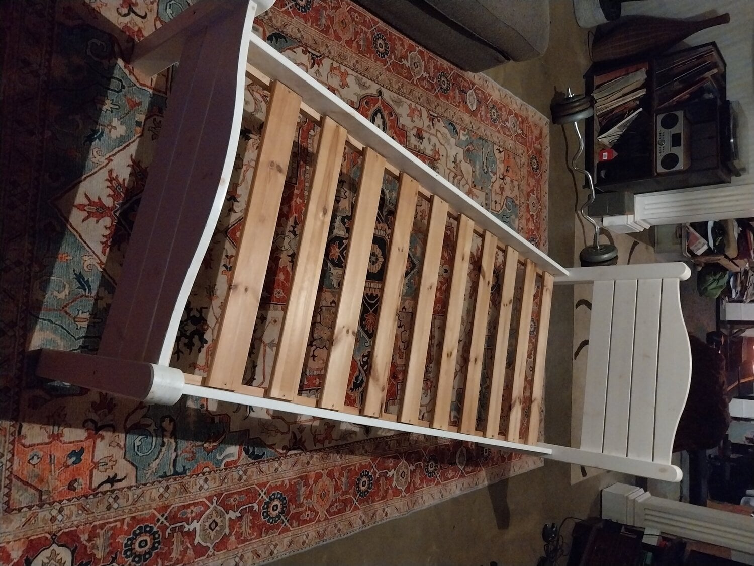 Single bed + mattress 