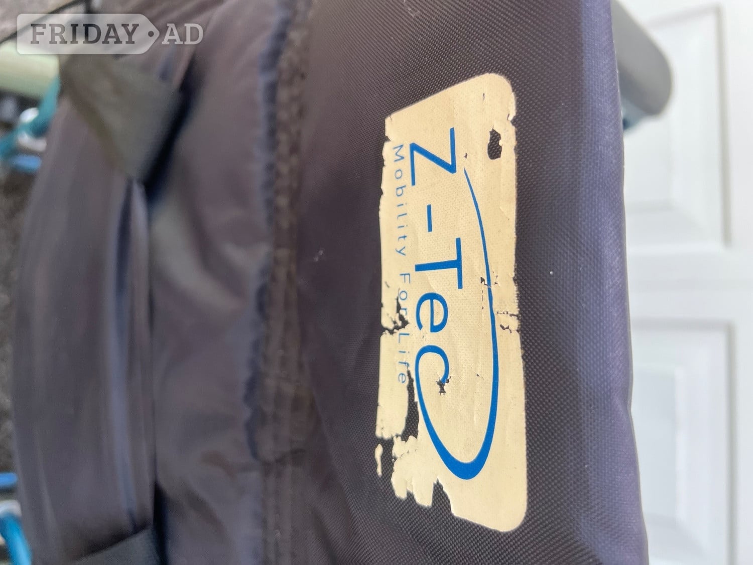 Hove Z-tech foldable Wheelchair