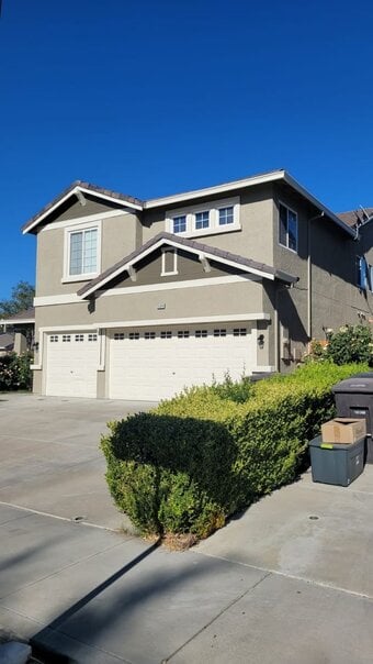 One story building home for sale 