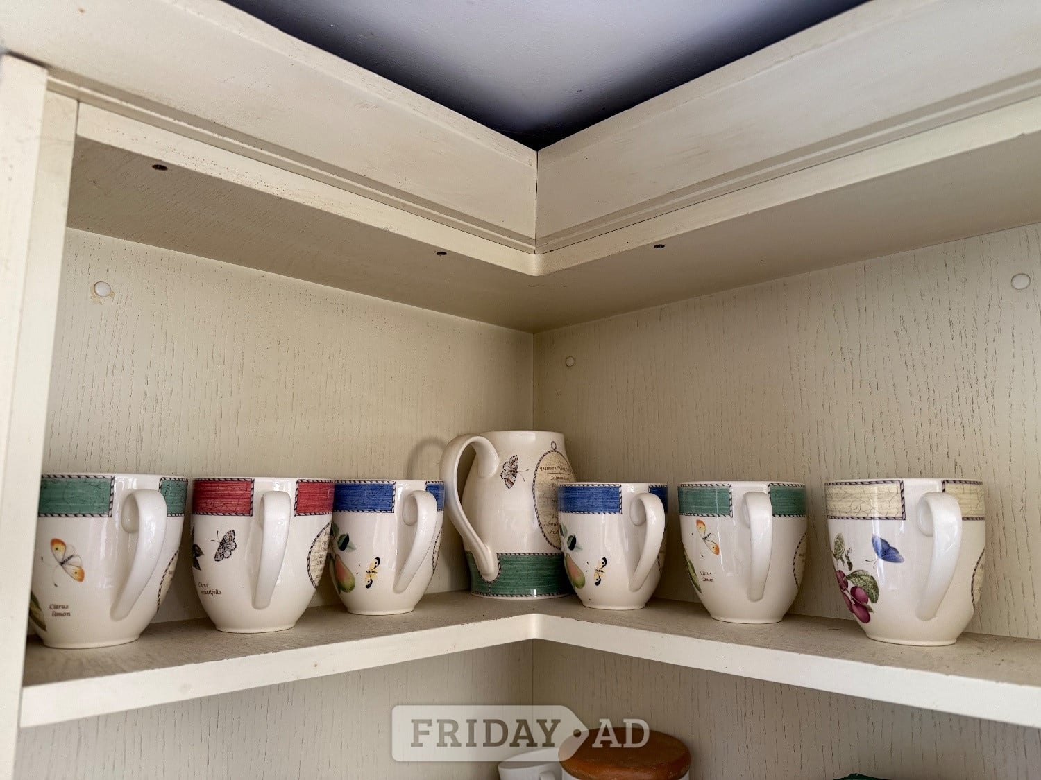 Wedgwood Sarah’s Garden Mugs and Jug in Billingshurst