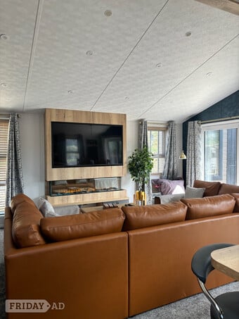 FOR SALE, LUXURY LODGE YORKSHIRE SPA RETREAT, HELMSLEY, YORK, HARROGATE, PET FRIENDLY