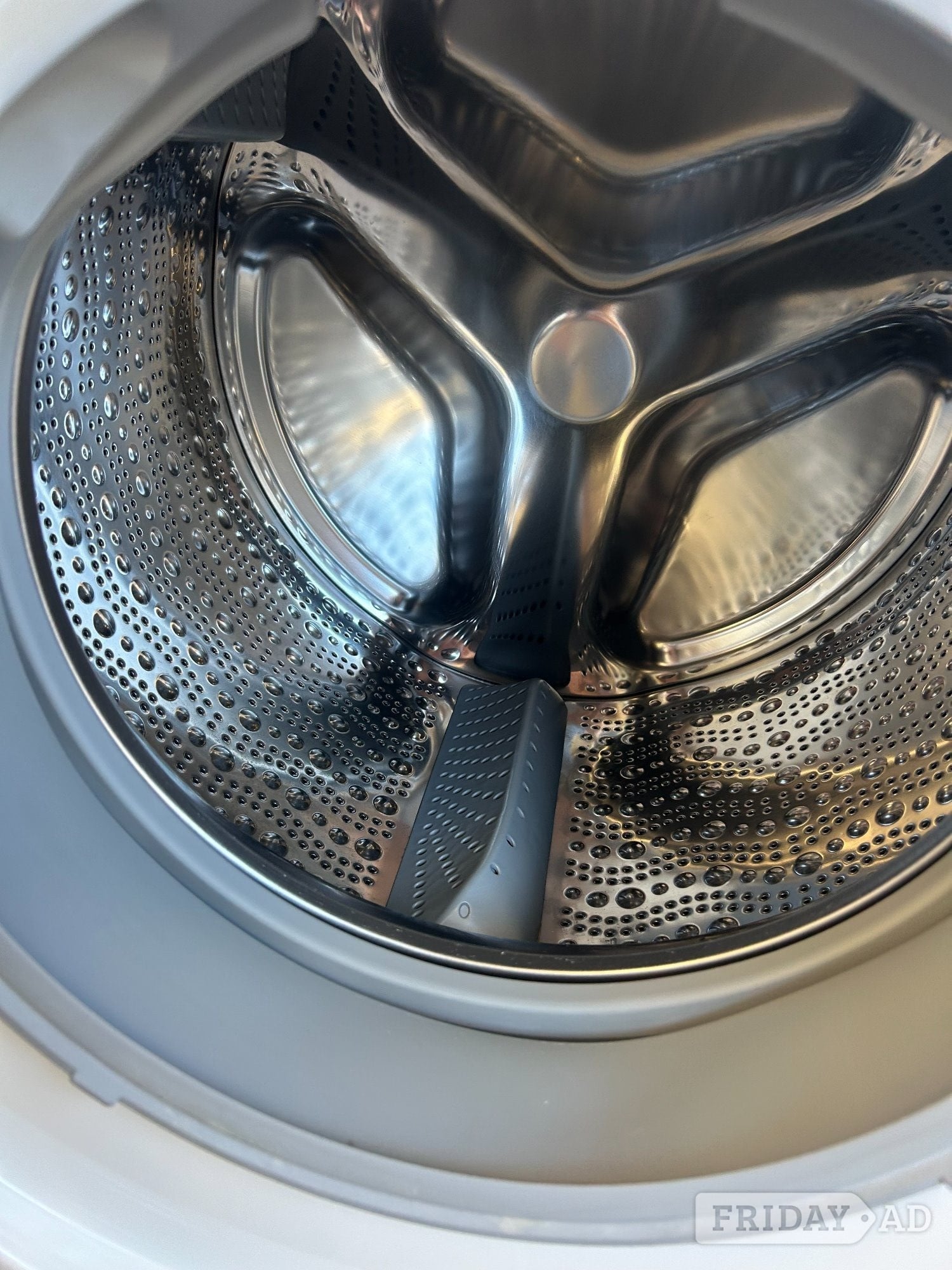 St. Leonards-On-Sea BOSCH 9KG WASHING MACHINE