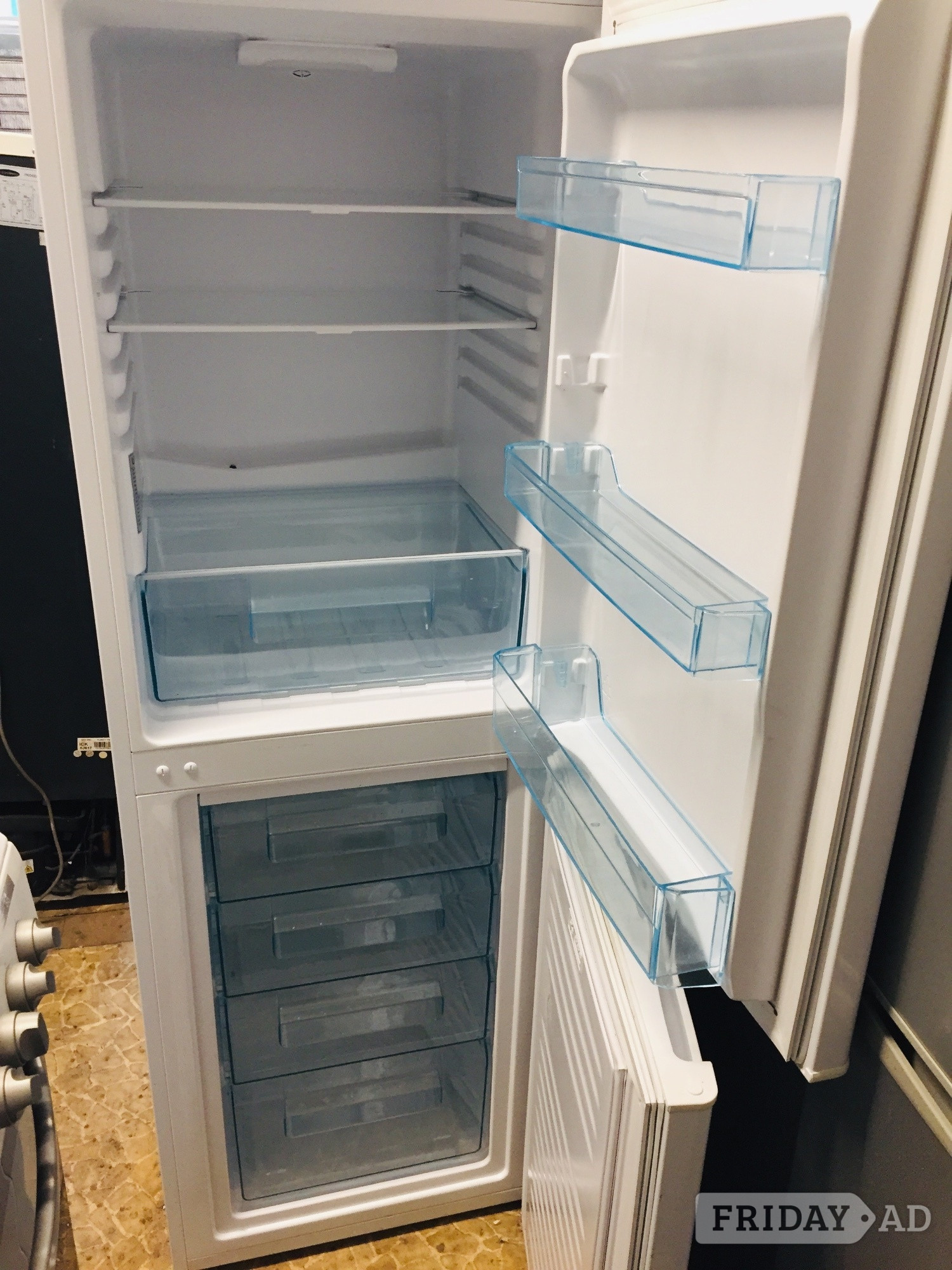 Logik Frost free fridge freezer £130