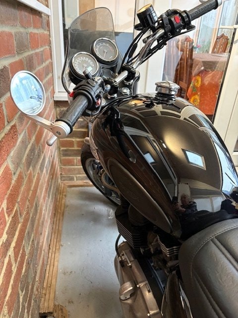[ berth ]Triumph Bonneville SE