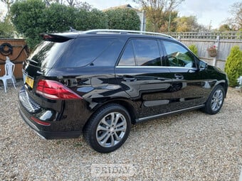 MERCEDES BENZ GLE 250 4 MATIC
