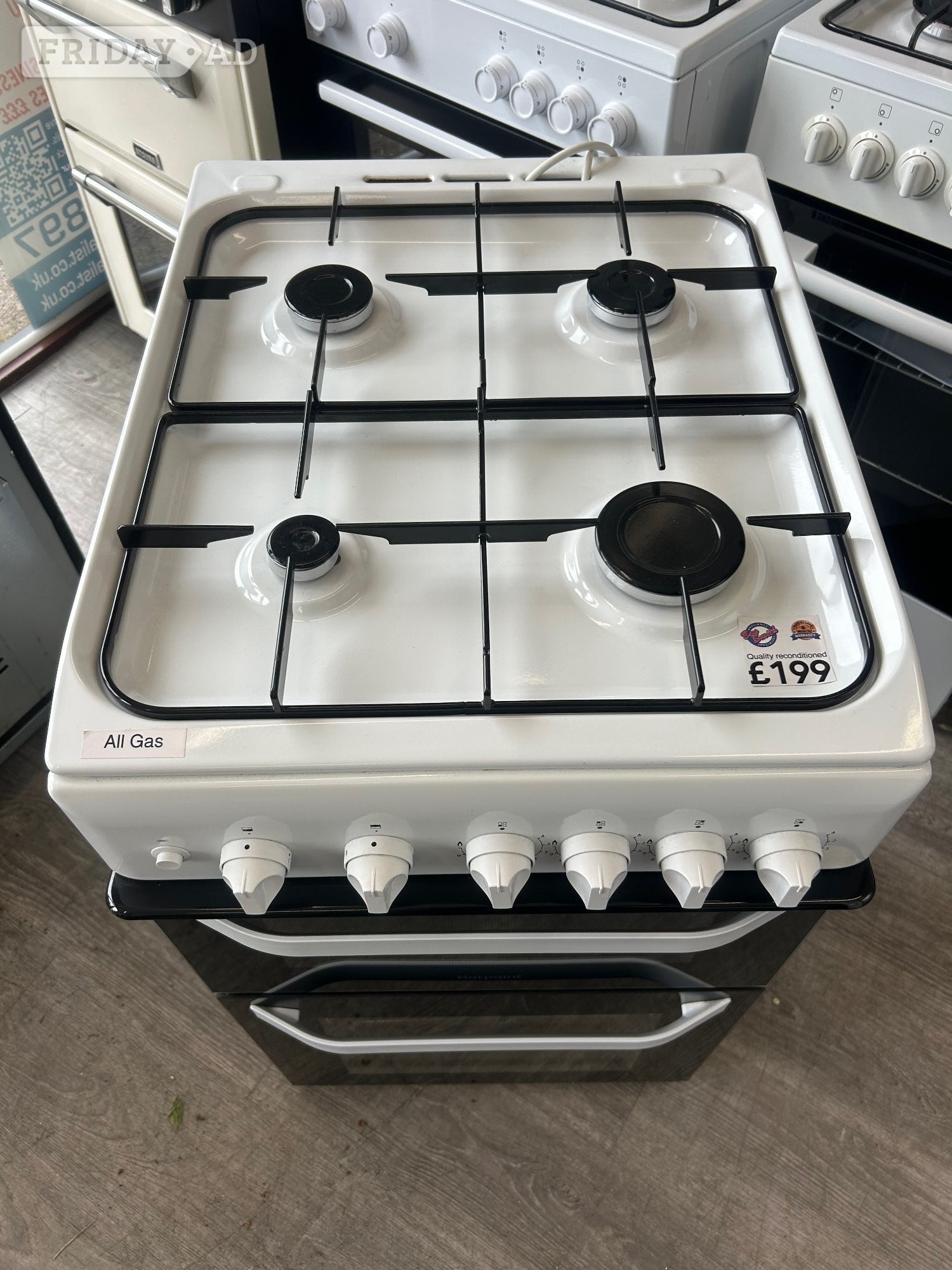 HOTPOINT - GAS COOKER