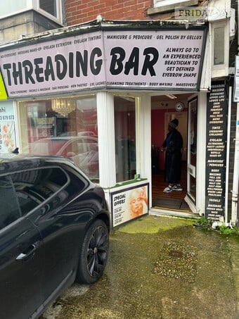 Shop to let Station Road Portslade 