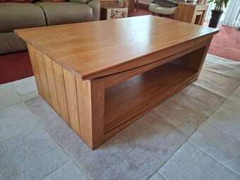 LARGE  SOLID OAK COFFEE TABLE 130 cm by 70 cm wide by 45 cm tall