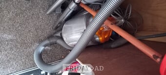 Dyson hoover for repair or spares