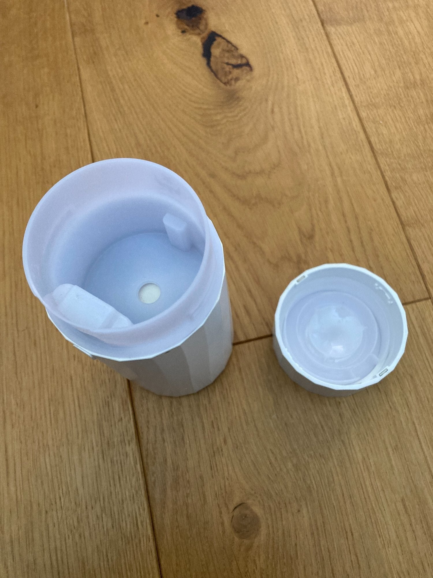 Crawley Zen Nomad Rechargeable Aroma Diffuser in White