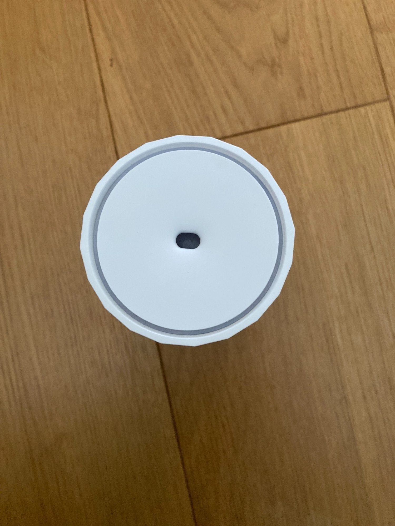 Zen Nomad Rechargeable Aroma Diffuser in White - Home Appliances in Crawley