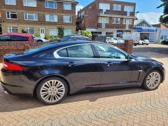 Jaguar XF Premium 3.0L V6 Diesel