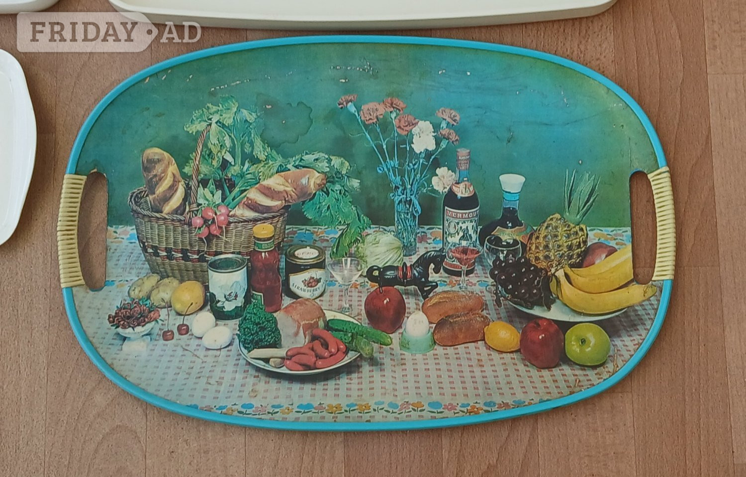 Serving Trays bundle lot - Cookware & Dining