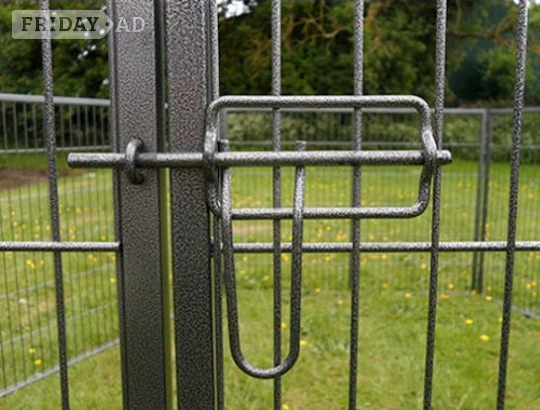 Brighton Open top play pen for pets