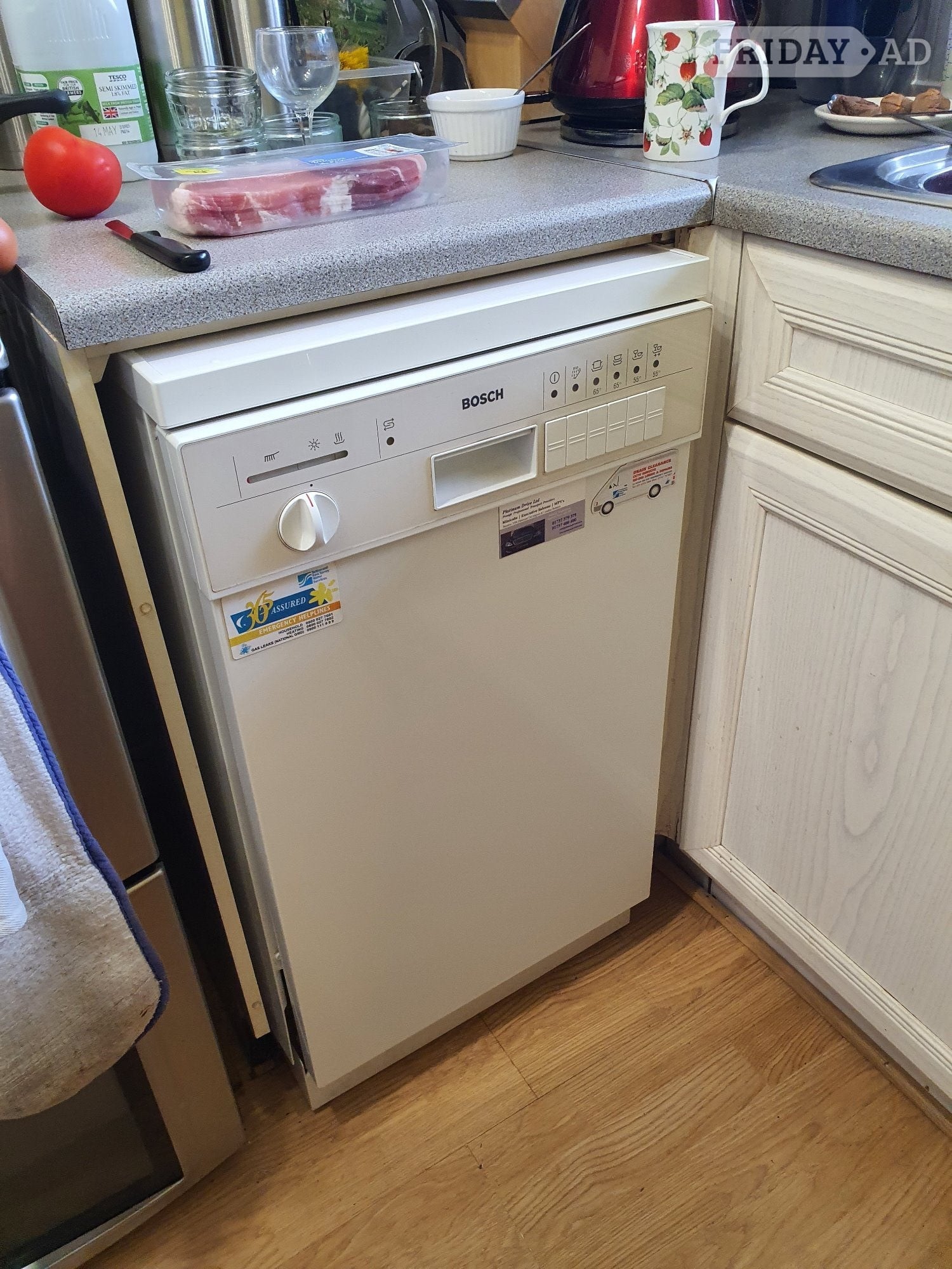 Bosch Slimline White Dishwasher SPS5462GB/19 - Home Appliances