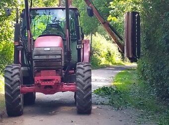 Paddock, field maintenance 