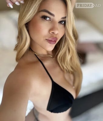 Latina Alice, last day in town, dont miss out