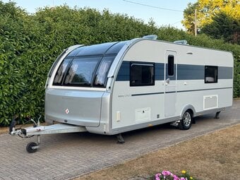 Adria Adora Isonzo 4 Berth 2021 Caravan with Fixed Island bed and Motor Movers