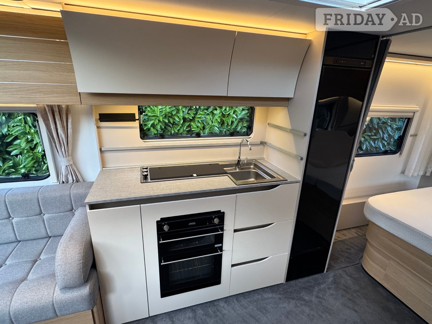 Adria Adora Isonzo 4 Berth 2021 Caravan with Fixed Island bed and Motor Movers - Motorhomes & Caravans in Swanley
