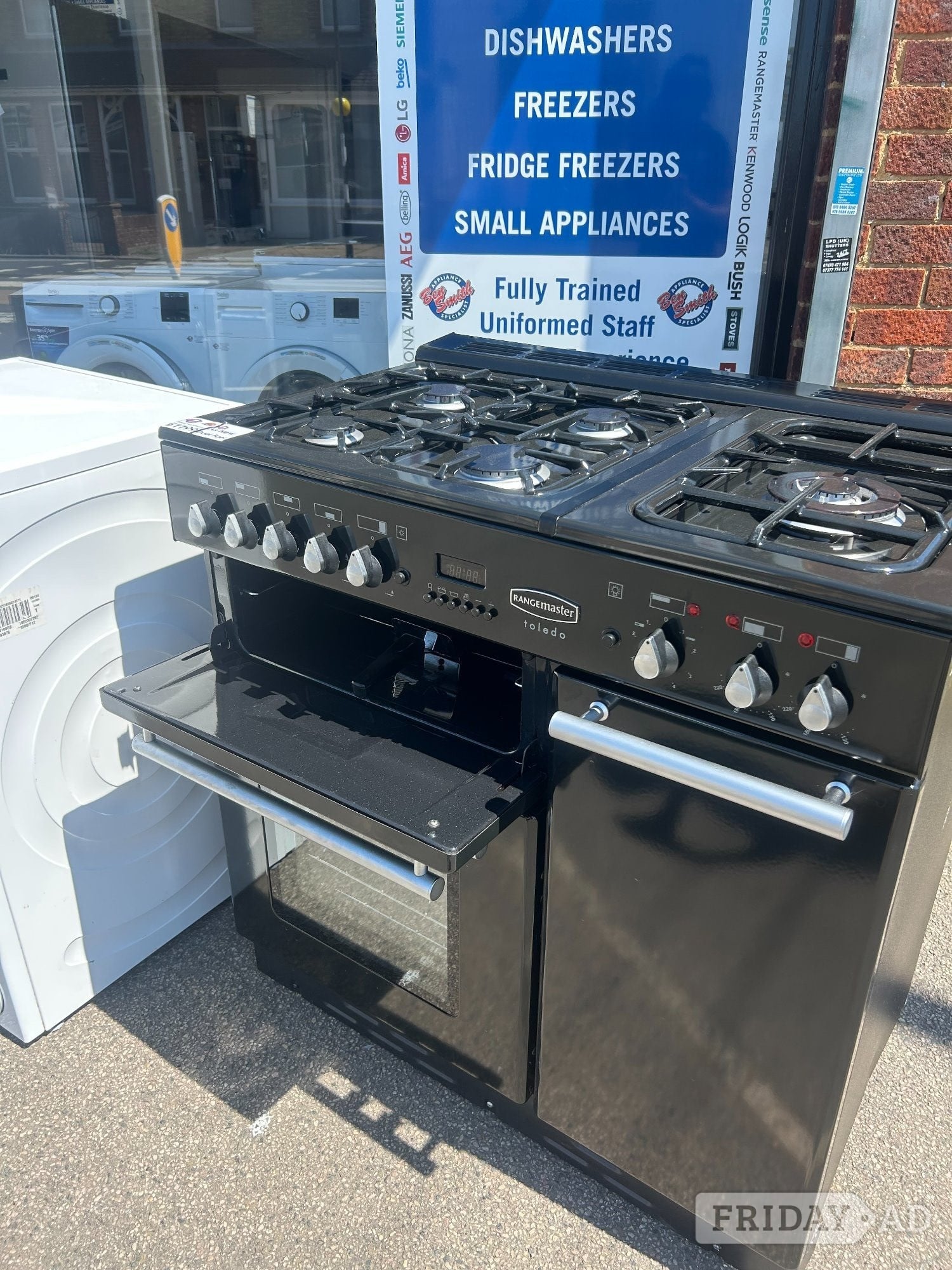 St. Leonards-On-Sea RANGEMASTER 90 DUEL FUEL COOKER