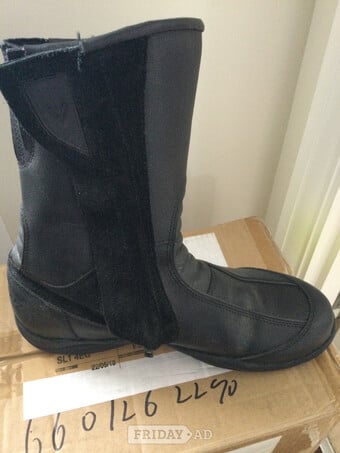 Frank Thomas woman’s motor cycle boots