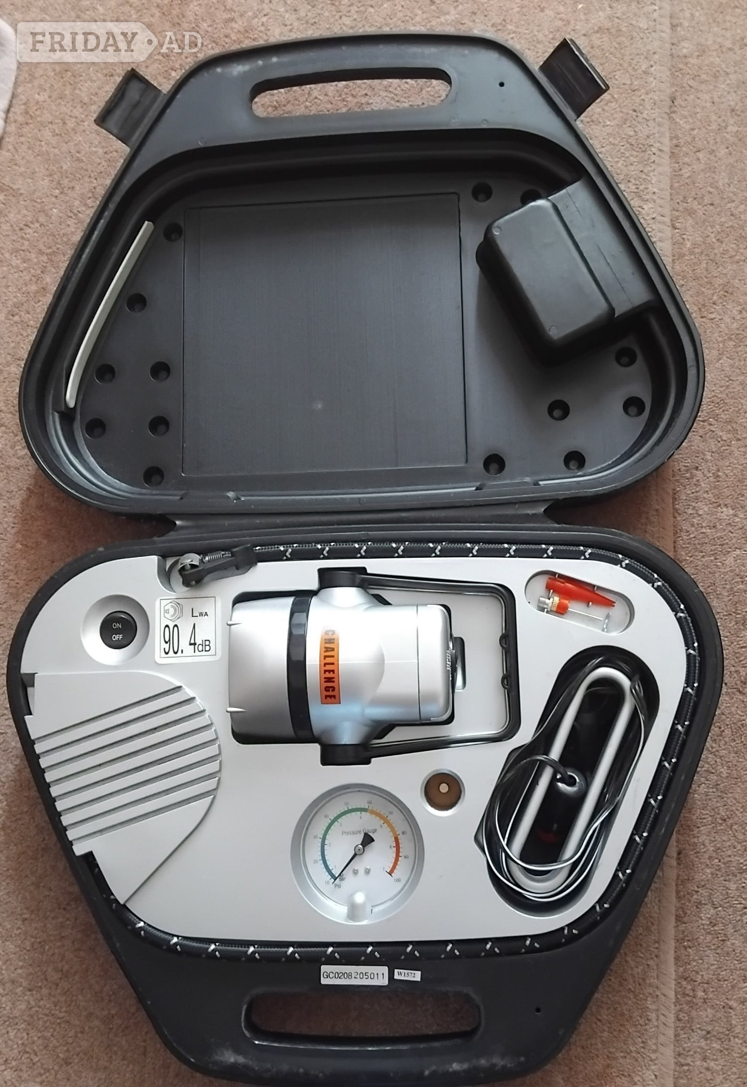 CASE COMPRESSOR  FOR CAR    in Fareham