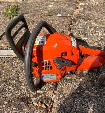 Husqvarna 266 x torque chainsaw