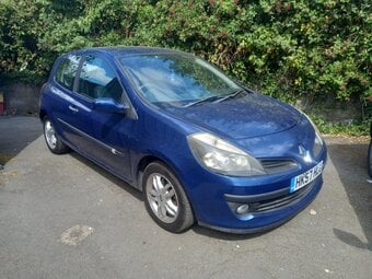Renault clio mot spares/repairs 