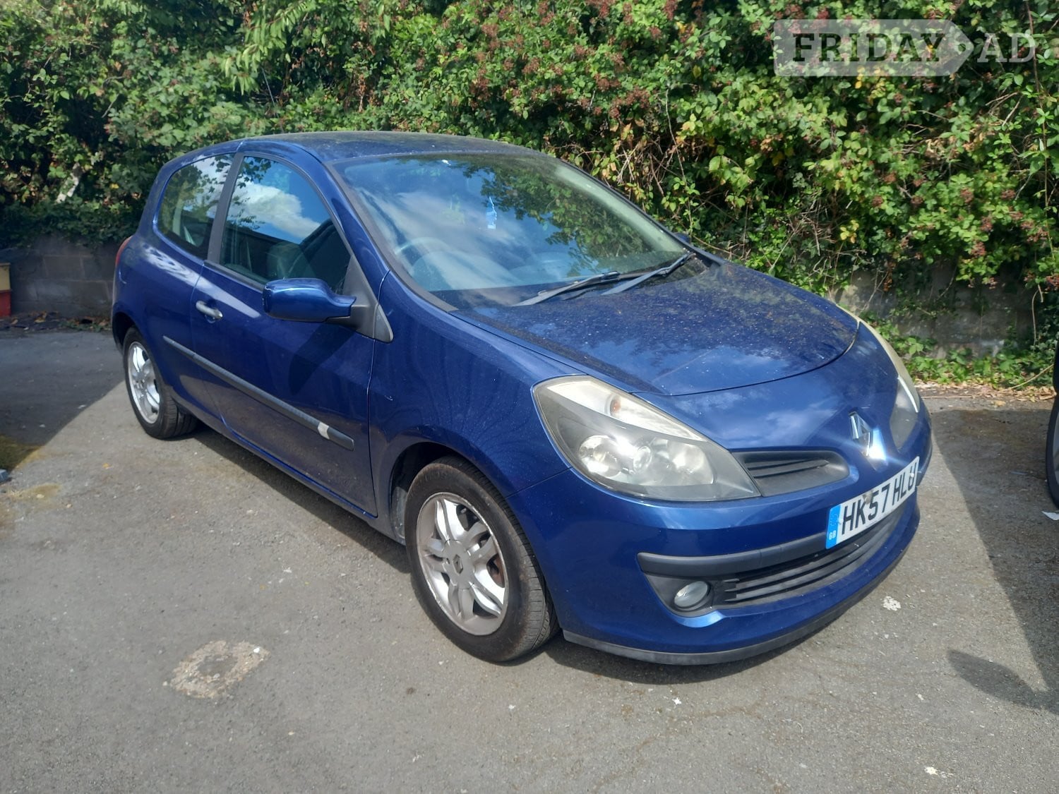 Renault clio mot spares/repairs  in Bexhill-On-Sea
