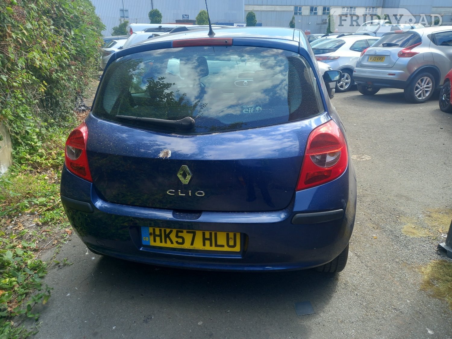 [ berth ]Renault Clio