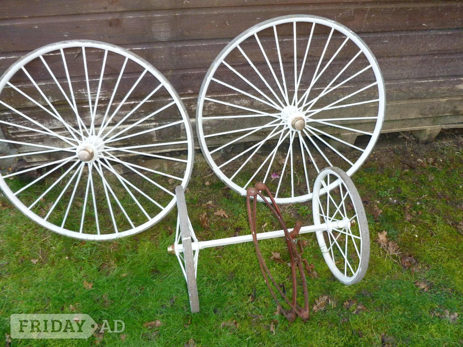 Brighton very old wheels full set with brarss nuts