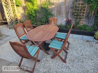 Garden furniture set