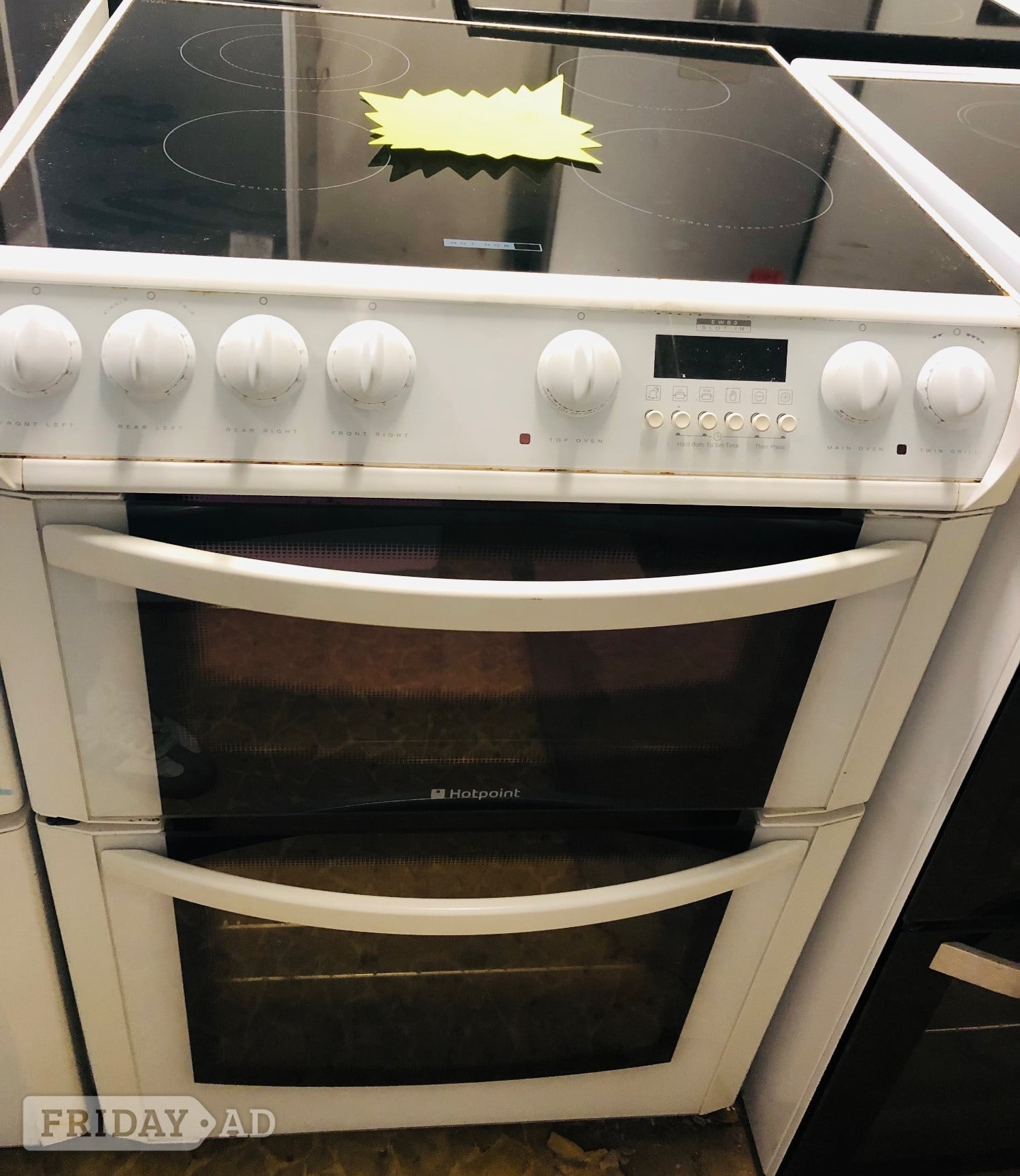 Hotpoint 60cm Wide Glass top Electric cooker with oven& grill  in Coventry