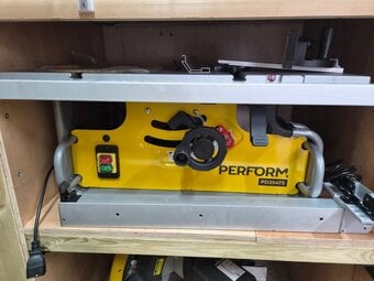 Axminster perform table saw PD254TS