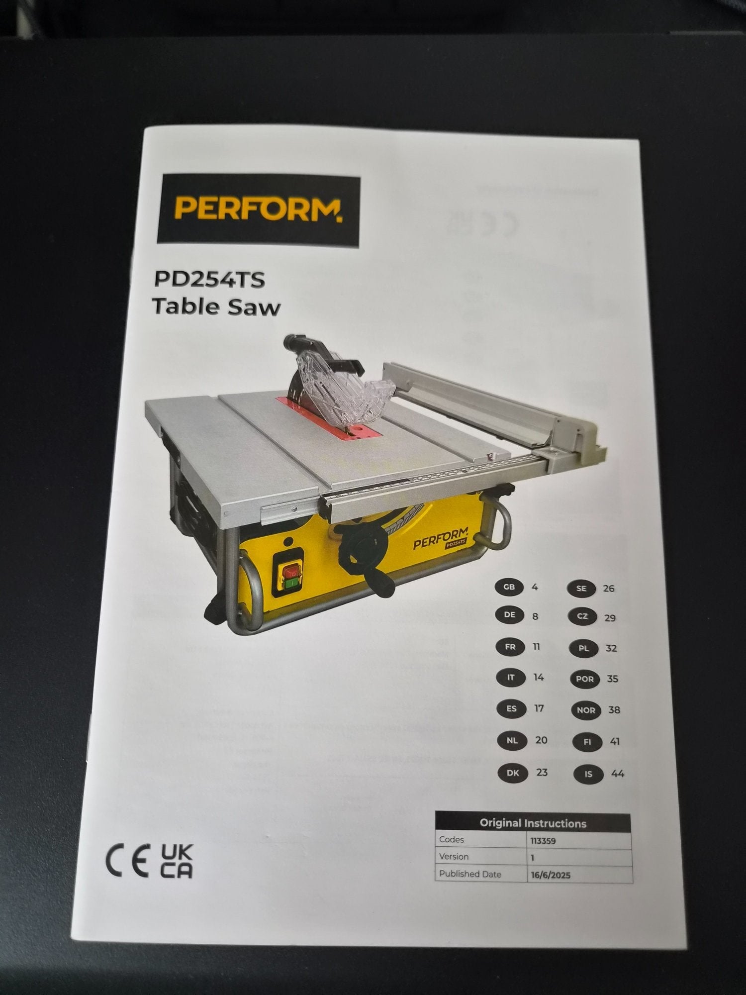 Axminster perform table saw PD254TS