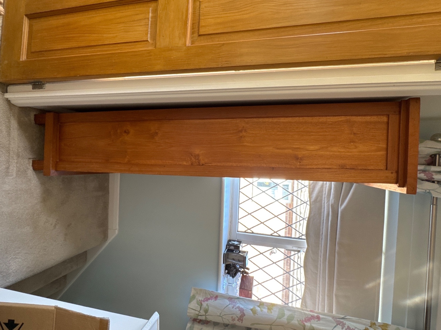 Solid wooden bookcase 