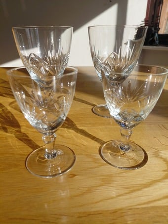 Set of 4 Crystal Cut Glass Wine/Sherry Glasses – Good Condition