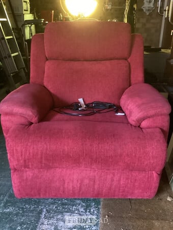 Electric recliner chair