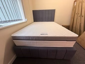 SUPER KING - STRIPE DIVAN 2 DRAWERS FLOOR STANDING HEADBOARD /MEM